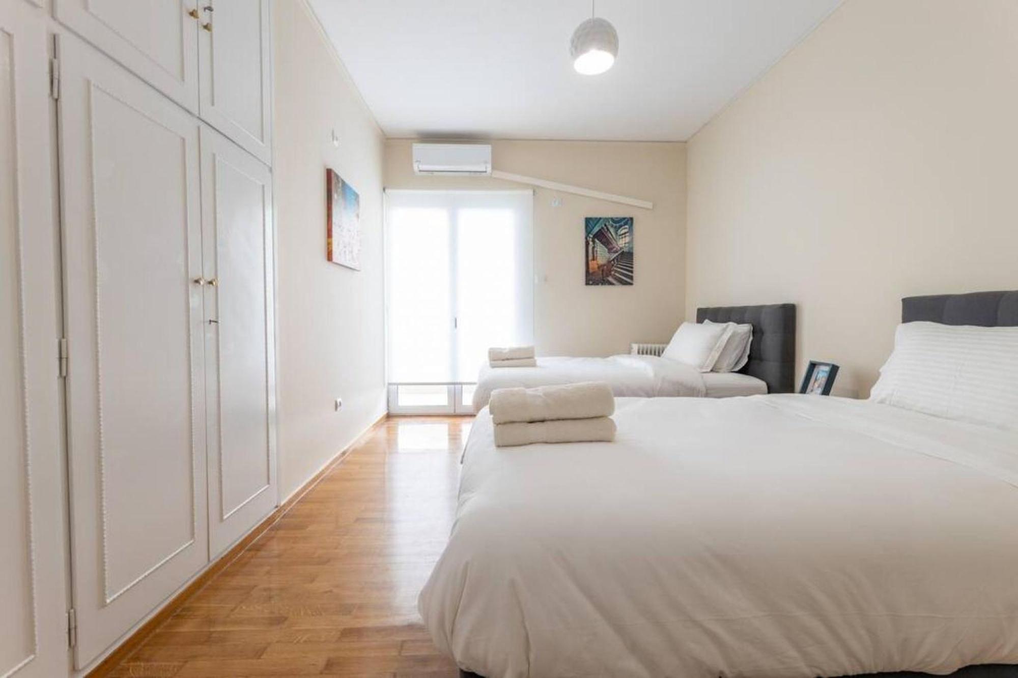 Amfitritis Family Lux Apartment At Palaio Faliro Ateny Zewnętrze zdjęcie