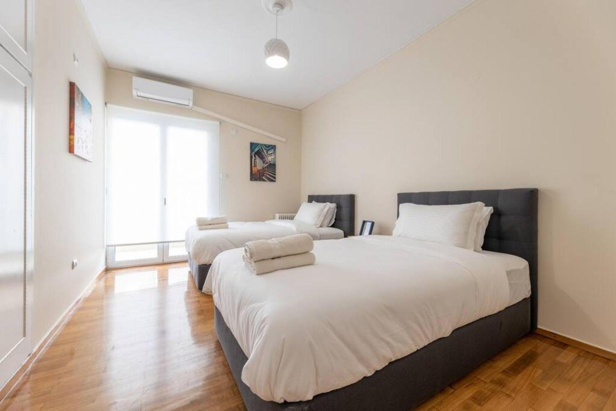 Amfitritis Family Lux Apartment At Palaio Faliro Ateny Zewnętrze zdjęcie