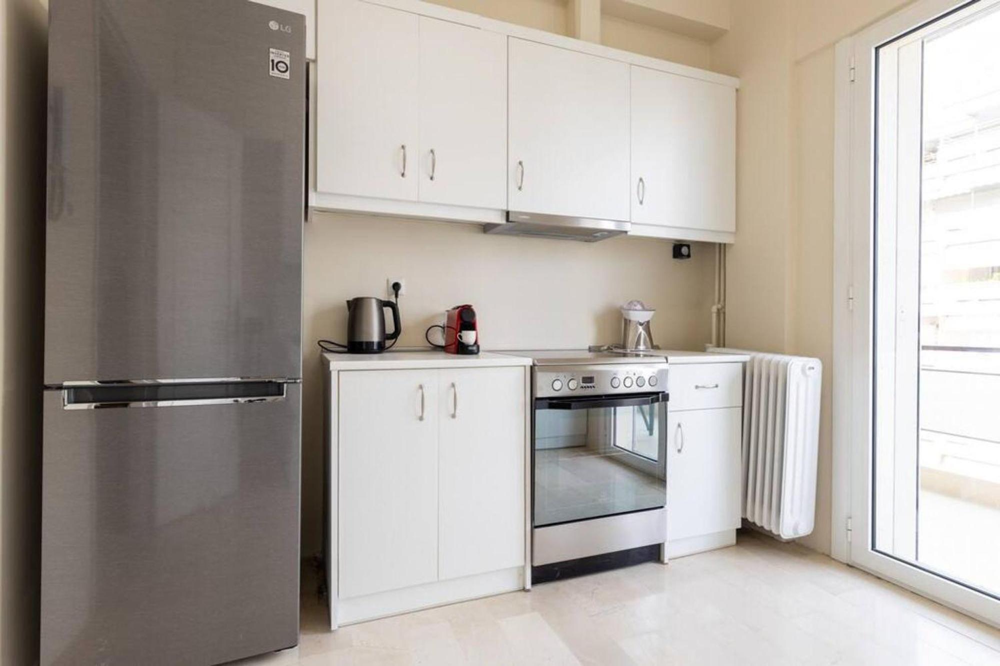 Amfitritis Family Lux Apartment At Palaio Faliro Ateny Zewnętrze zdjęcie