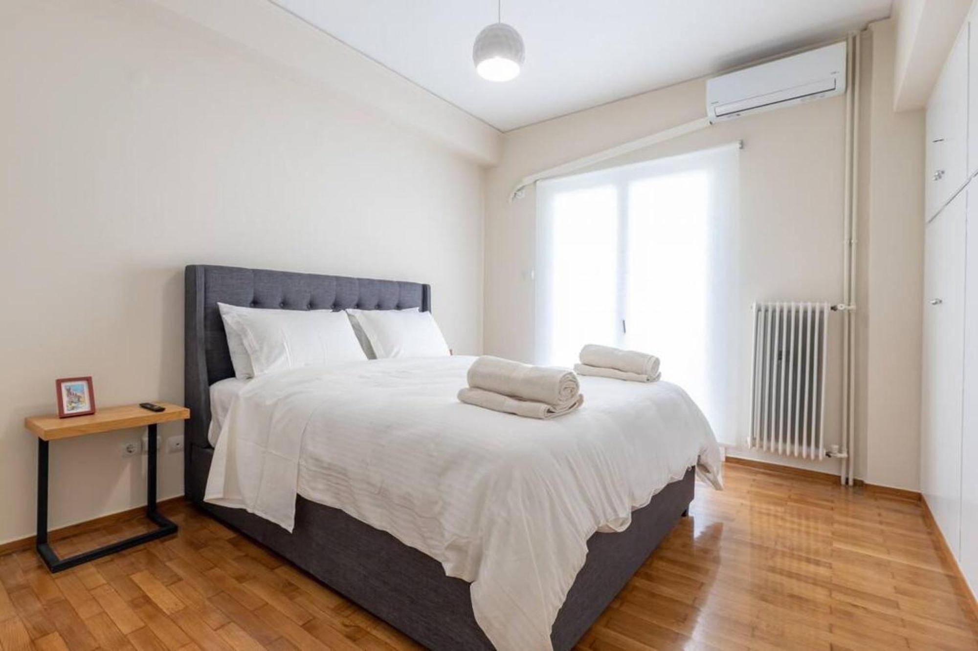 Amfitritis Family Lux Apartment At Palaio Faliro Ateny Zewnętrze zdjęcie