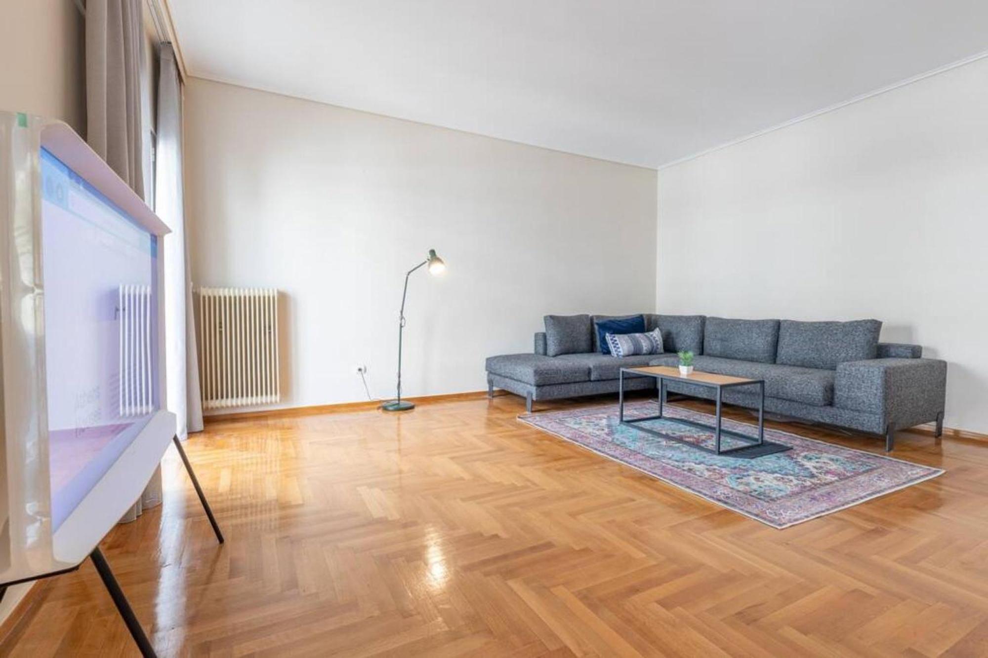 Amfitritis Family Lux Apartment At Palaio Faliro Ateny Zewnętrze zdjęcie