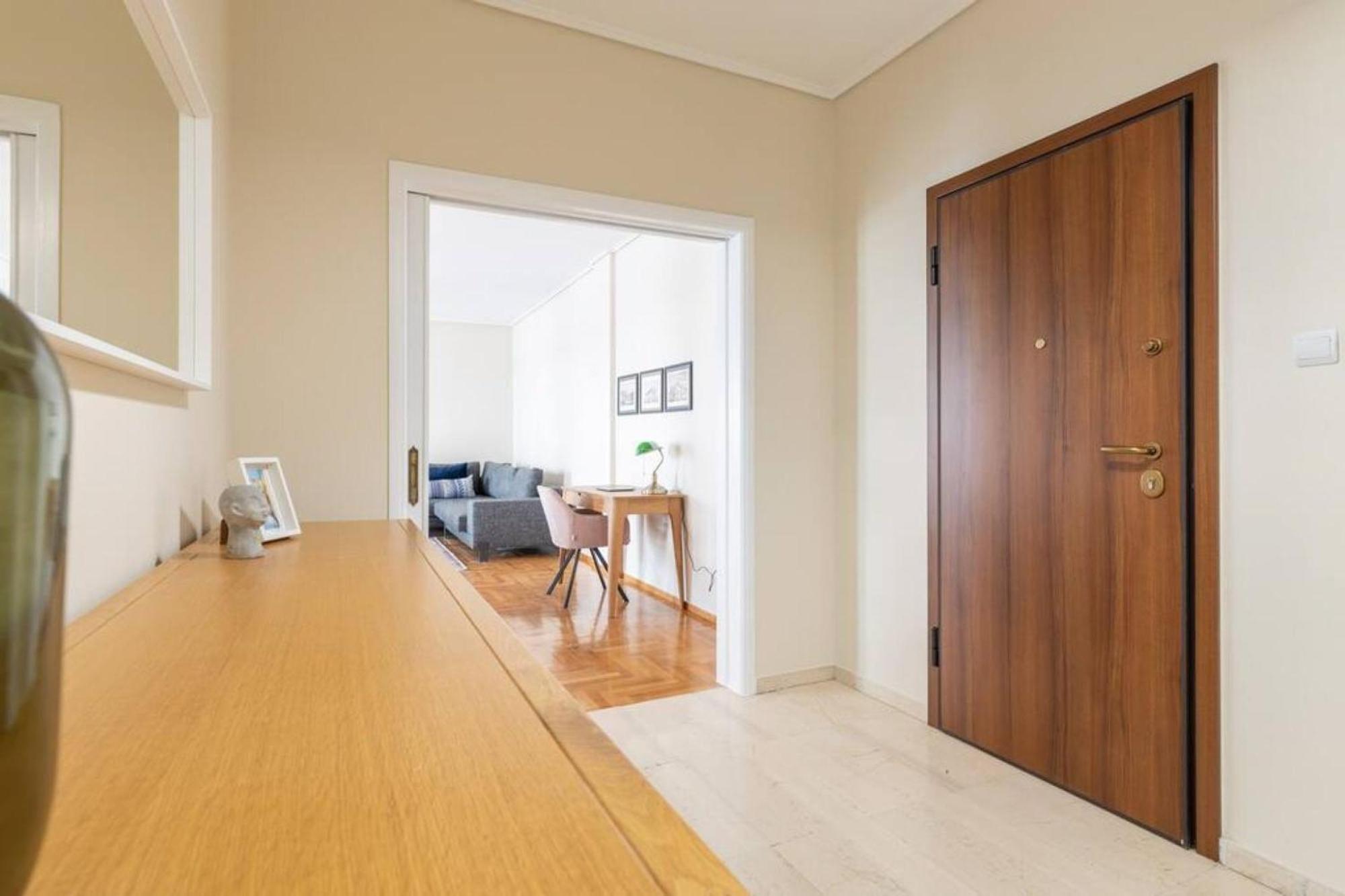 Amfitritis Family Lux Apartment At Palaio Faliro Ateny Zewnętrze zdjęcie