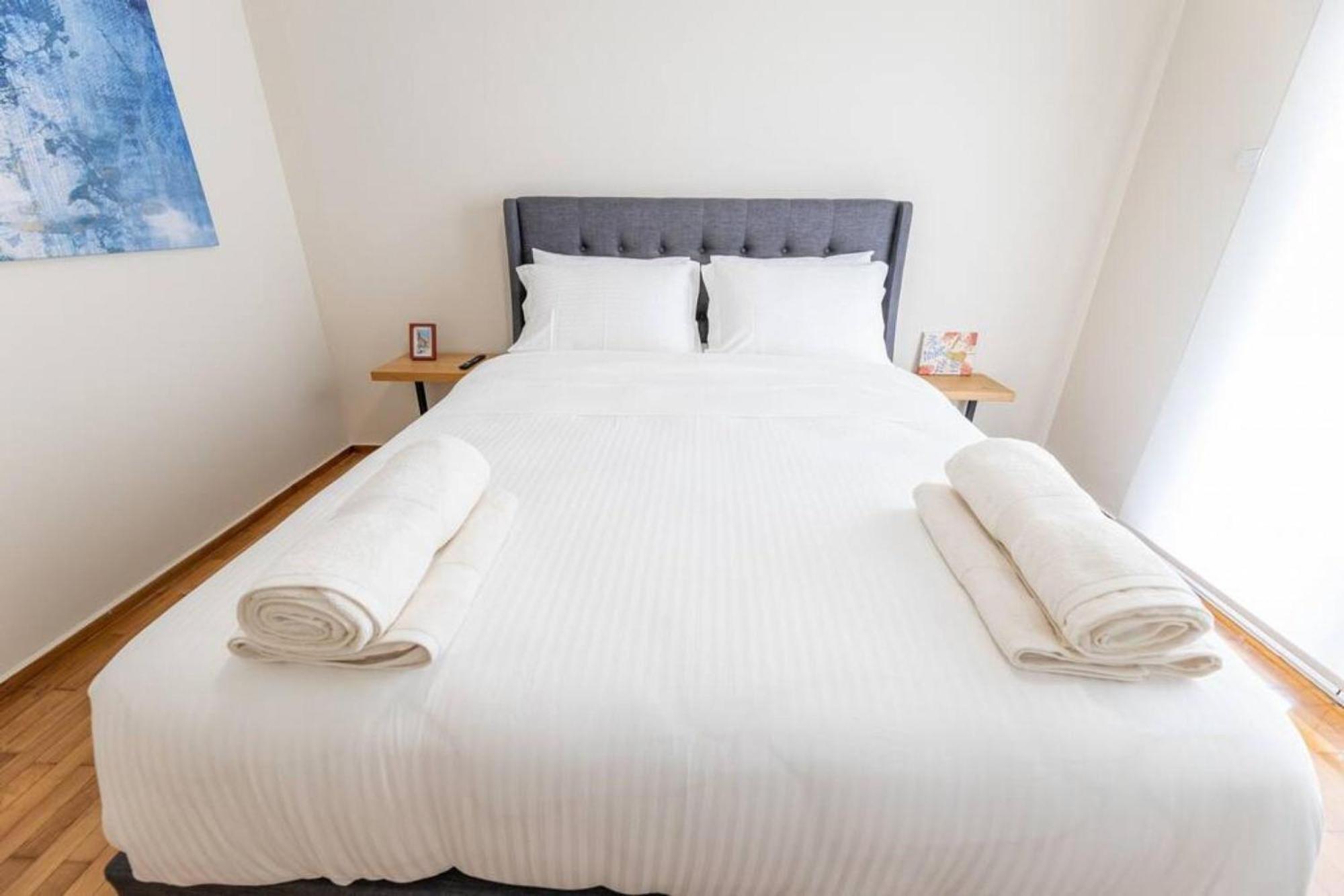 Amfitritis Family Lux Apartment At Palaio Faliro Ateny Zewnętrze zdjęcie