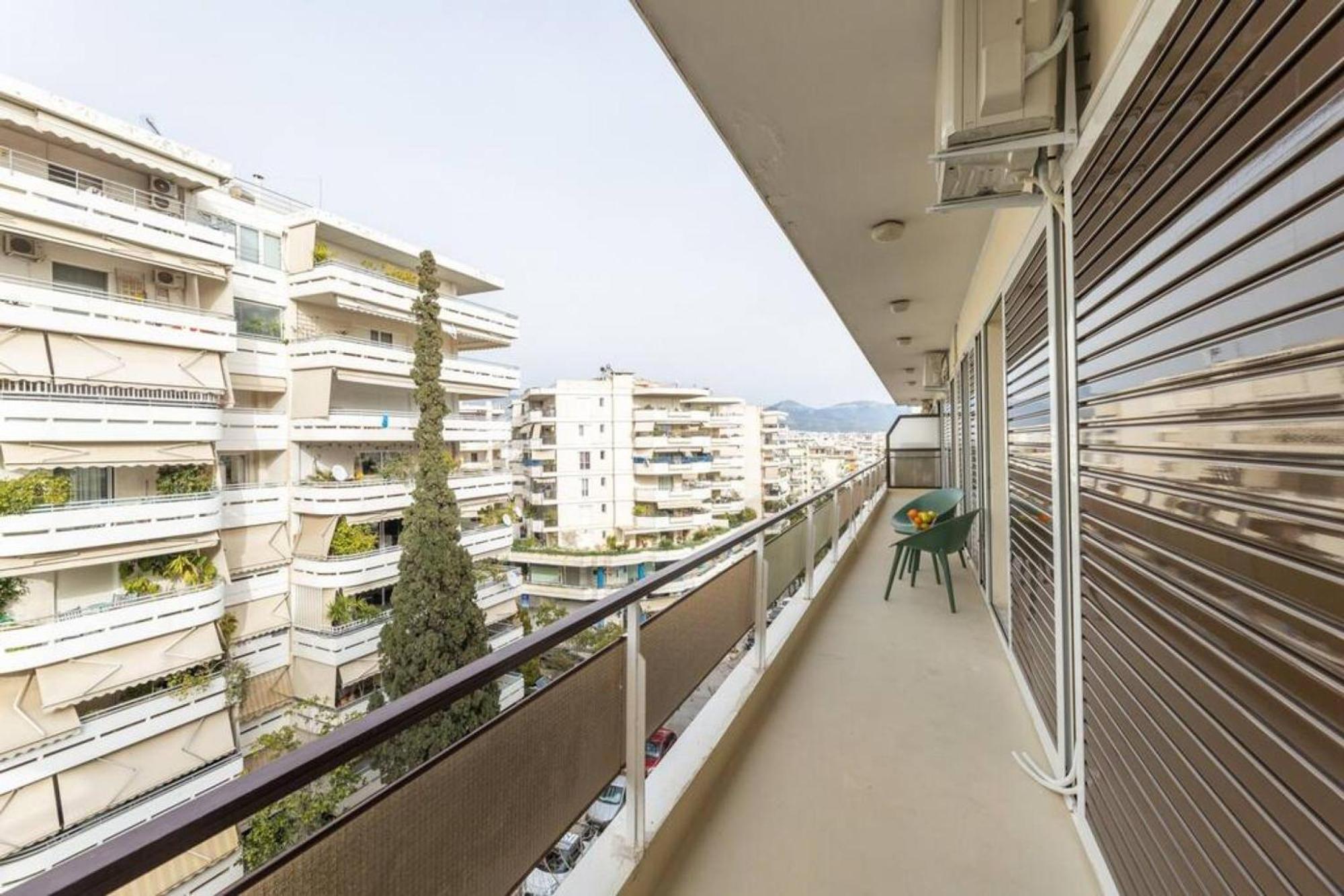 Amfitritis Family Lux Apartment At Palaio Faliro Ateny Zewnętrze zdjęcie