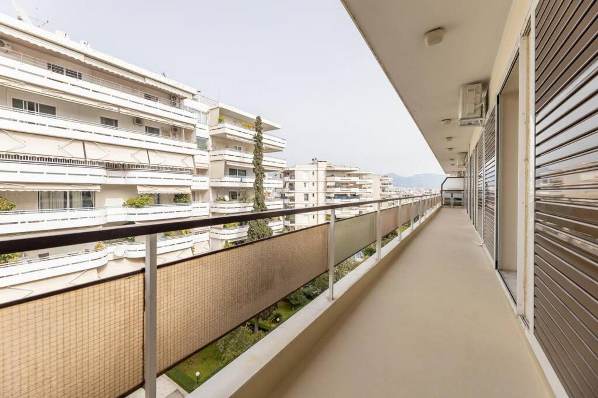Amfitritis Family Lux Apartment At Palaio Faliro Ateny Zewnętrze zdjęcie